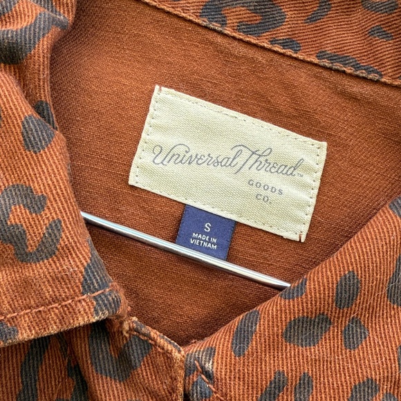 Universal Thread Rust Leopard Print Jacket - Picture 3 of 4